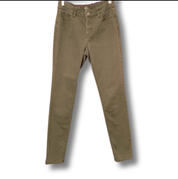 St. John's Bay Denim - Olive army green skinny jeans size 10